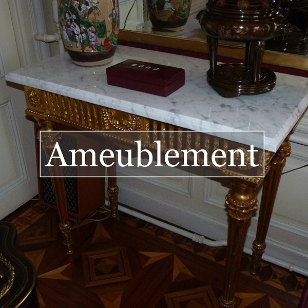 Mobilier classique en marbre