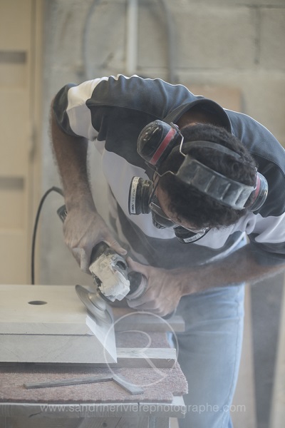 Vasque en pierre - Réalisation Marbrier - Tailleur de pierre